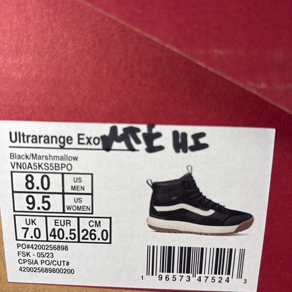 NWT Vans UltraRange EXO Mte Hi Top Hiking/Action Shoes Women’s 9.5 Men’s 8 - Picture 8 of 10